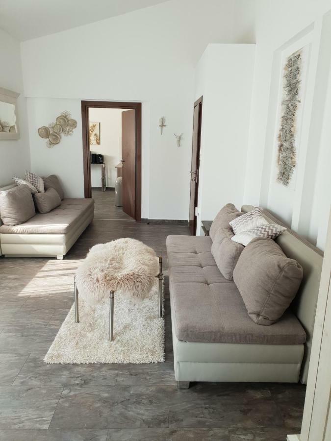 Grey Pearl With Free Ev Ch-Station Apartment Valbandon Exterior photo